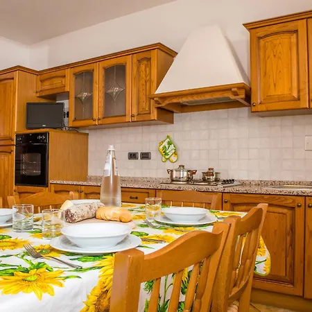 Alloggio per agriturismo Valle Del Subasio *