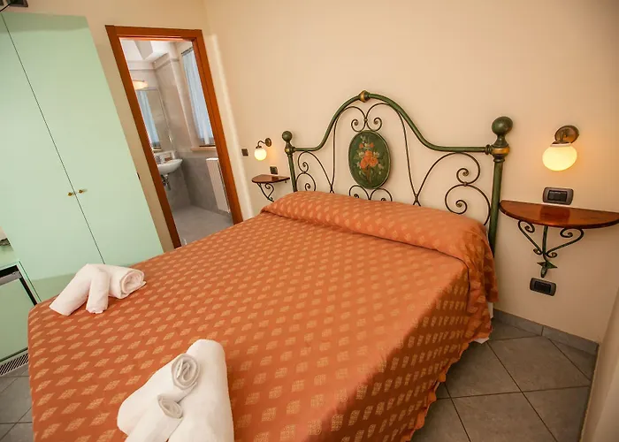 Valle Del Subasio 农家乐 *